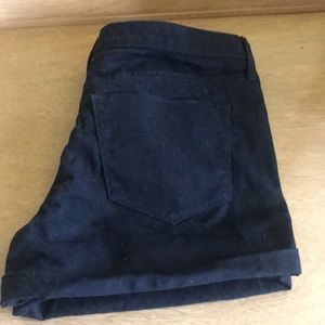 Black size 8 mid rise cuffed denim short